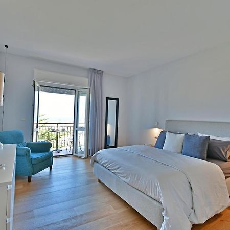 Luxury Suites Casa Di Joy In צ'פאלו מראה חיצוני תמונה